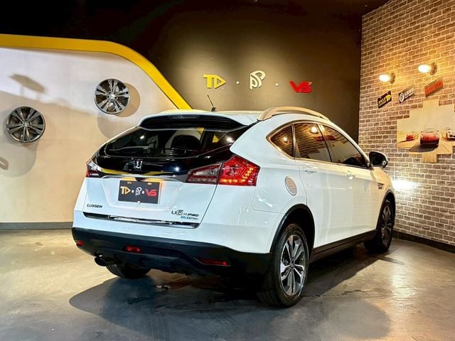 LUXGEN納智捷 U6 TURBO  第2張相片