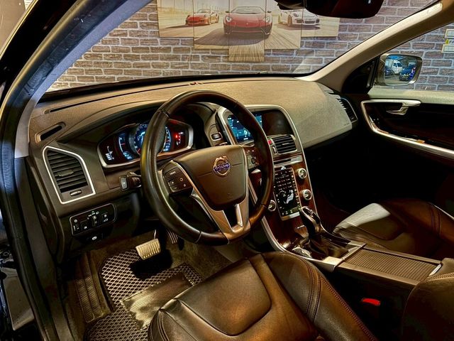 VOLVO富豪 XC60  第9張相片