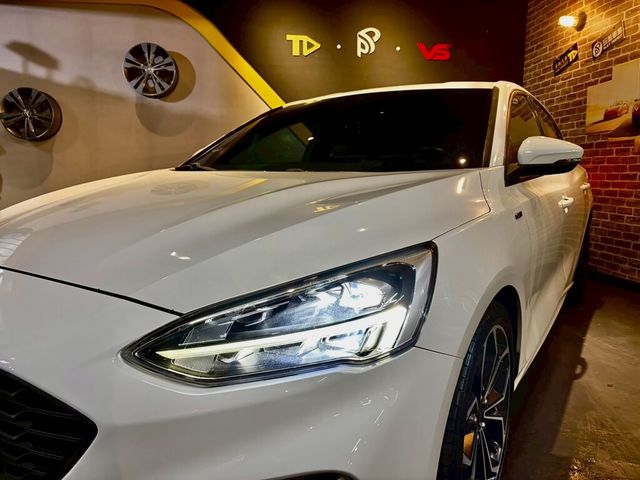 FORD福特 FOCUS ST  第5張相片