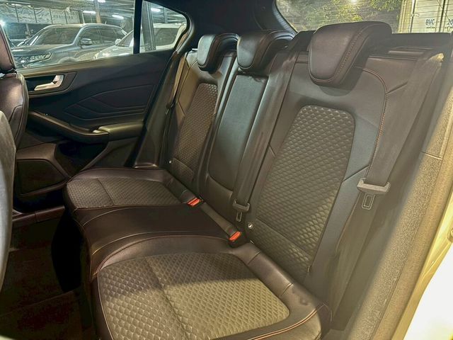 FORD福特 FOCUS ST  第11張相片