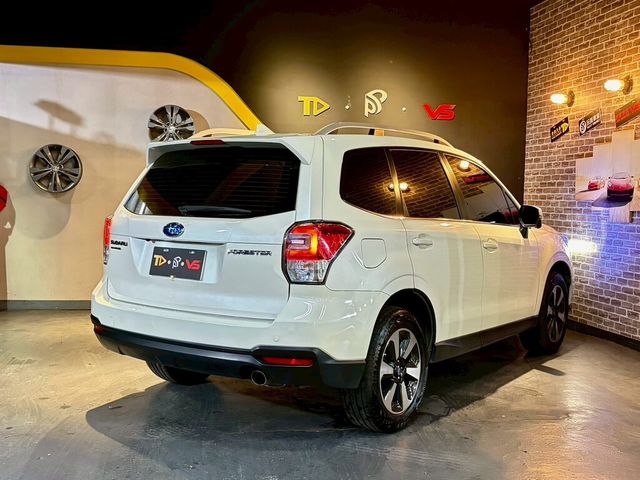 SUBARU速霸陸 FORESTER  第2張相片