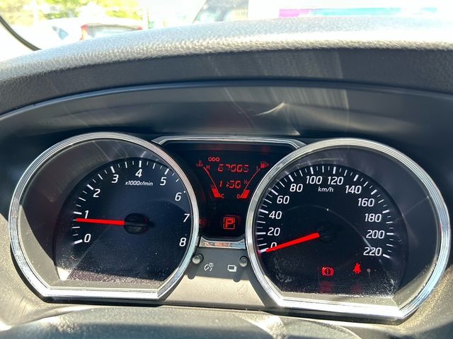 NISSAN日產 LIVINA  第6張相片