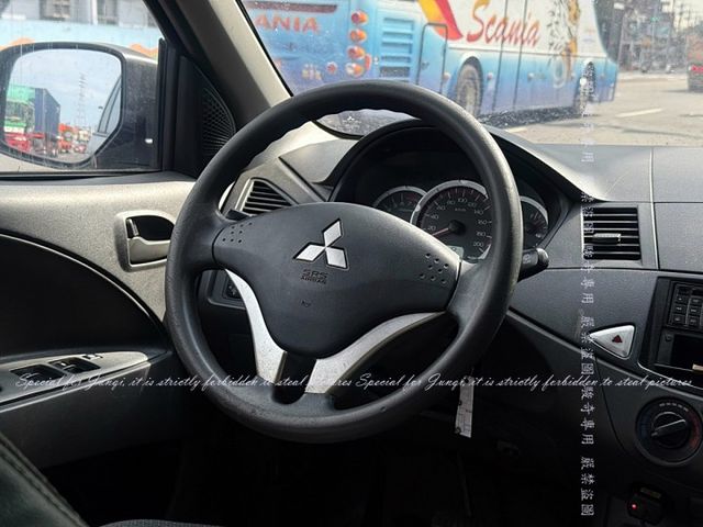 便宜代步車，載人載貨都適用，老闆不留車  第4張相片