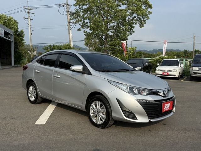 認證車、原版件，實車實價、保固不另加價。僅跑5萬 九成新，導航、數位電視、carplay  第2張相片