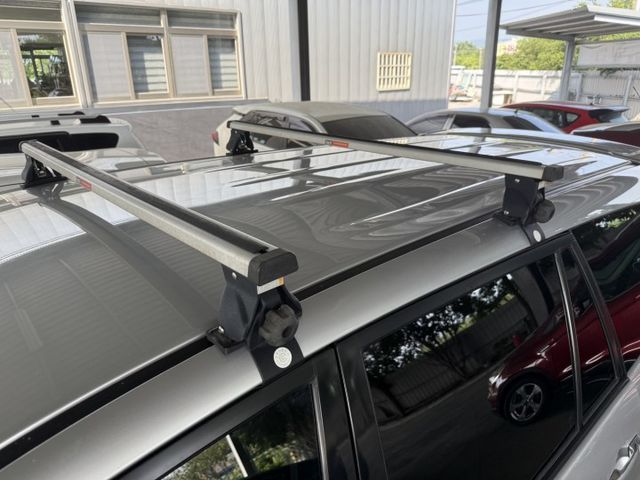認證車、原版件、實車實價，保固不另加價。頂級G版，實跑10萬，內裝乾淨，賺錢的好幫手  第11張相片