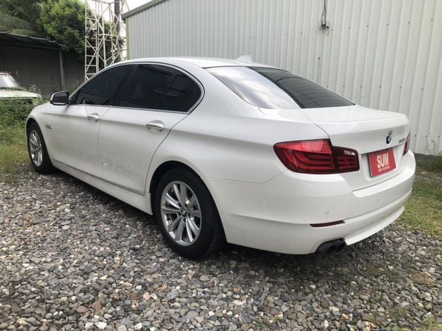 5 SERIES SEDAN F10  第4張相片