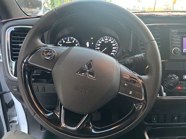 MITSUBISHI三菱 OUTLANDER  第10張相片