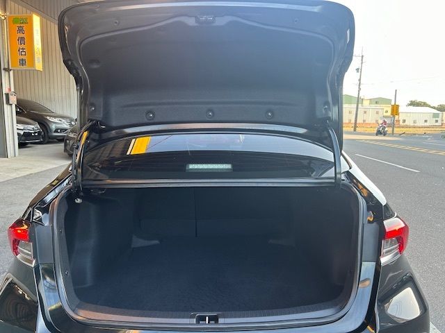 TOYOTA豐田 ALTIS  第13張相片