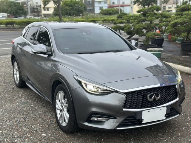 風尚版、ACC跟車、全景天窗 360環景、免鑰匙啟動、摸門、電動椅、LED頭燈  第4張相片
