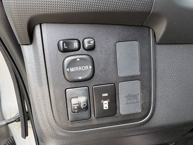 TOYOTA豐田 WISH  第13張相片