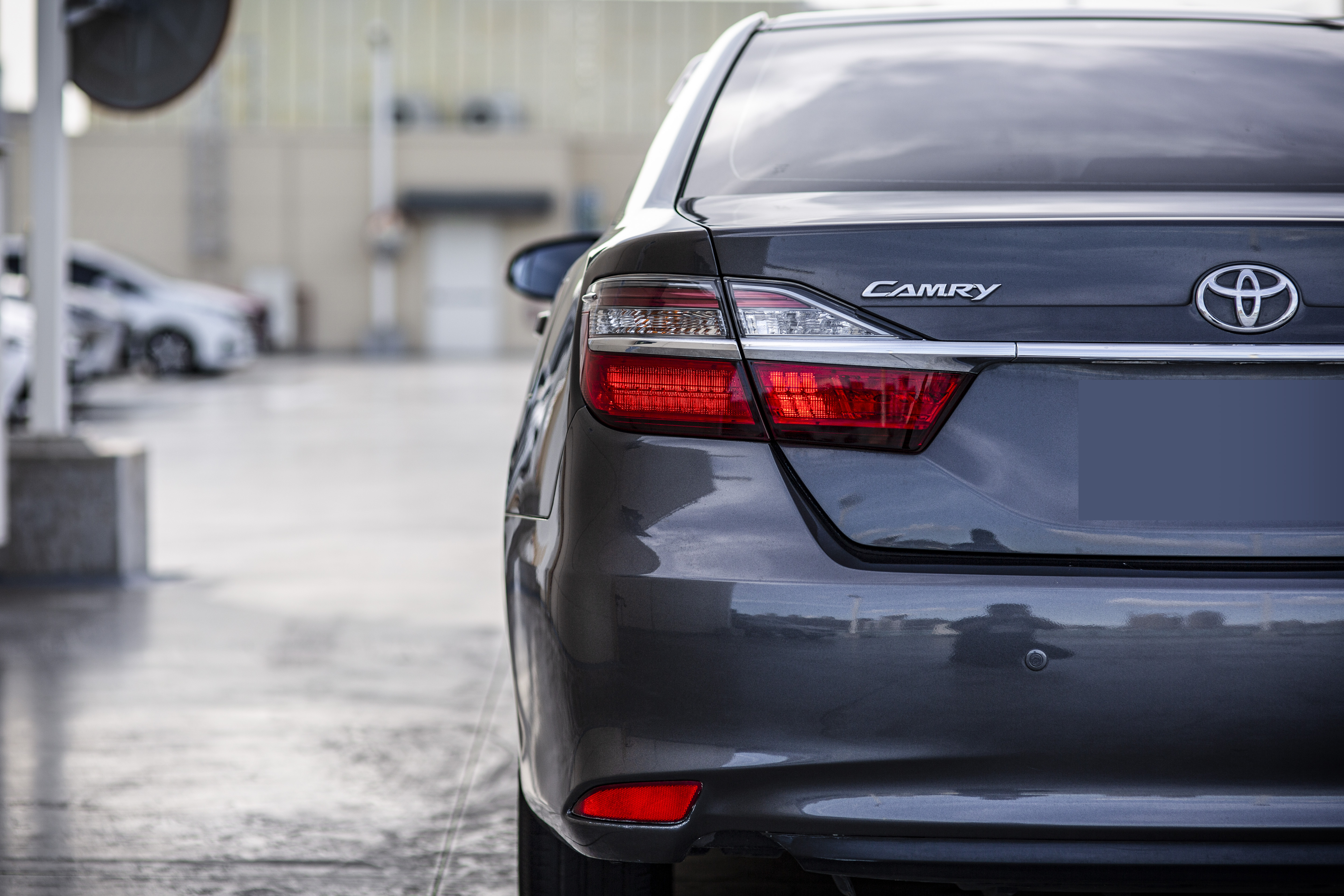 17年 Camry 汽油 7.5代小改款 冠美麗 循跡 恆溫【中古車行情指標店】  第4張相片