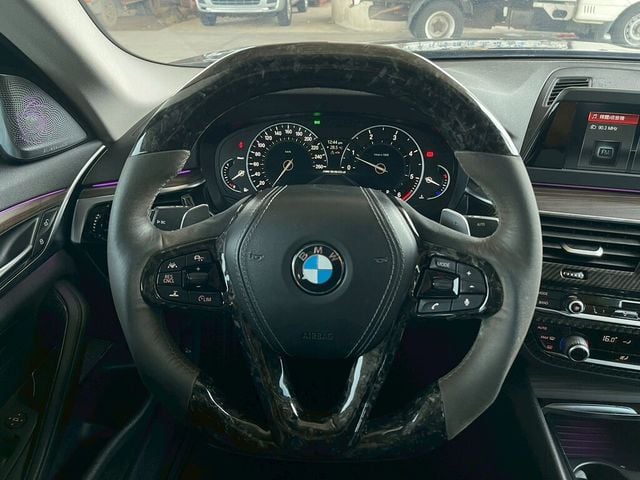 BMW寶馬 520D  第8張相片