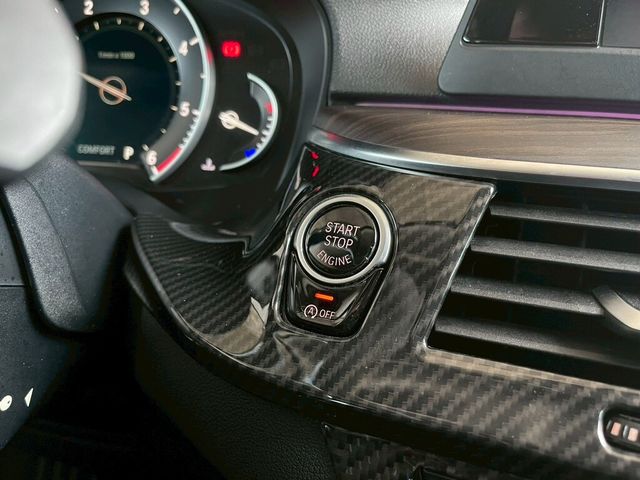 BMW寶馬 520D  第10張相片