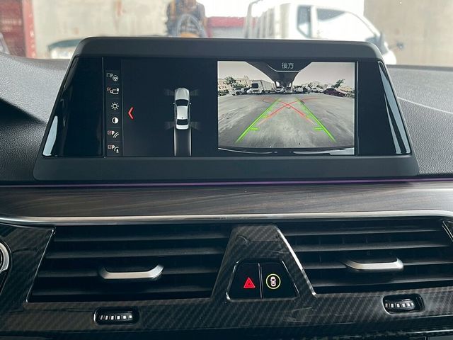 BMW寶馬 520D  第12張相片
