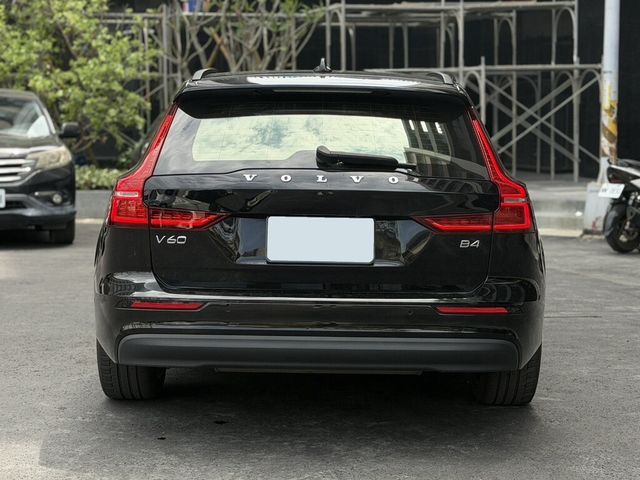 VOLVO富豪 V60  第4張相片