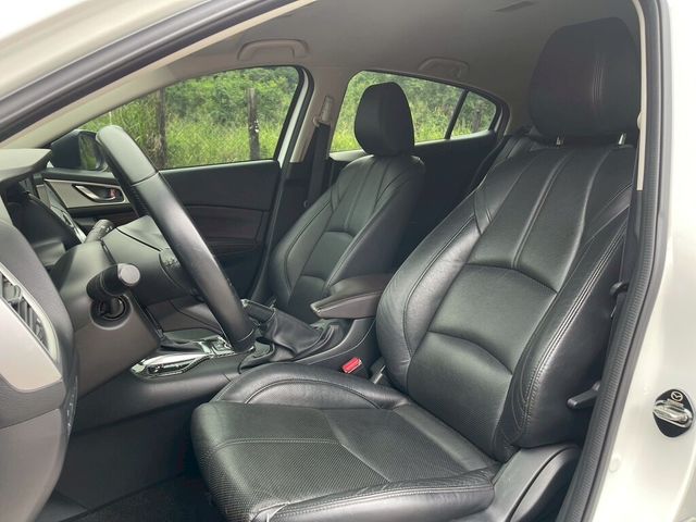 MAZDA馬自達 MAZDA 3  第17張相片