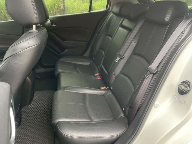 MAZDA馬自達 MAZDA 3  第18張相片