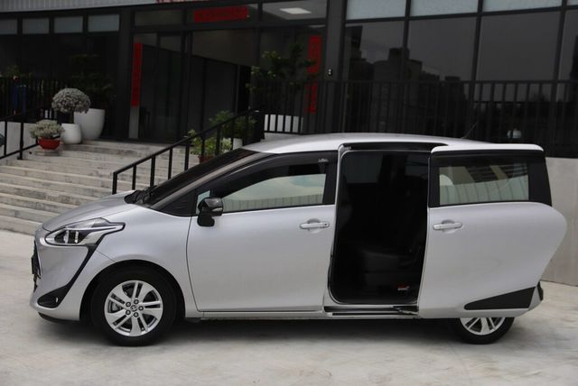 TOYOTA豐田 SIENTA  第5張相片