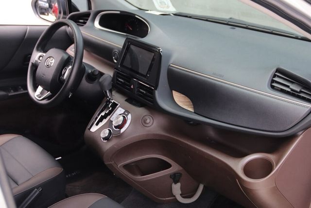 TOYOTA豐田 SIENTA  第13張相片