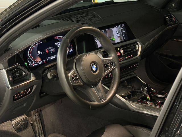 BMW寶馬 330I  第3張相片