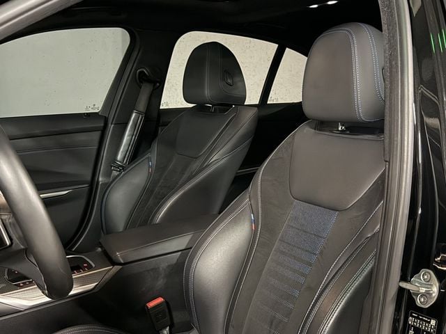 BMW寶馬 330I  第4張相片