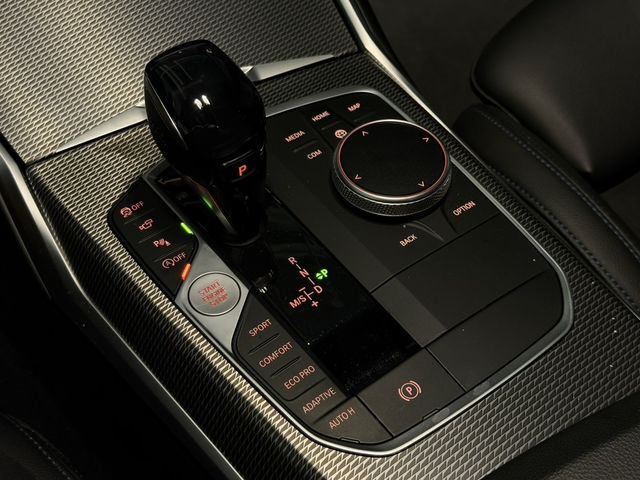 BMW寶馬 330I  第8張相片
