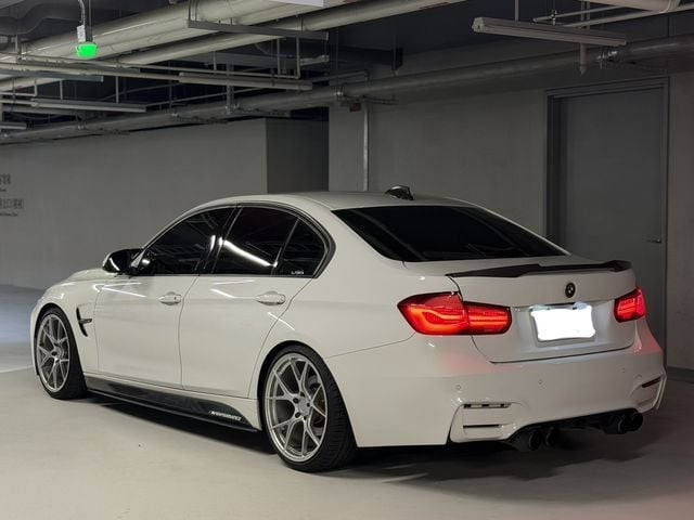 BMW寶馬 328I M SPORT  第2張相片