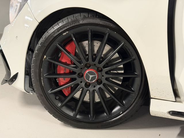 M-BENZ賓士 CLA45 AMG  第3張相片