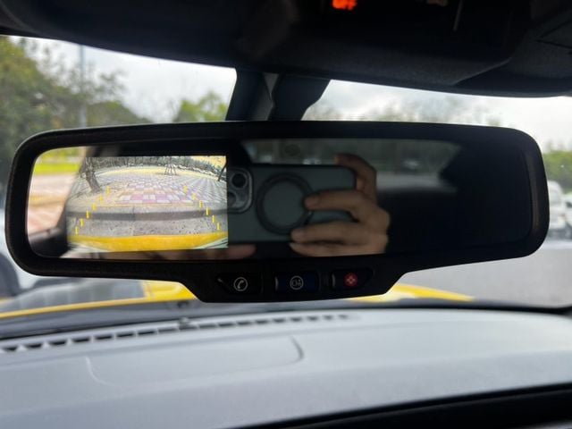 Camaro LT 手排 恆溫空調/雙前電動座椅/倒車雷達/定速巡航 原版件 定期保養  第14張相片