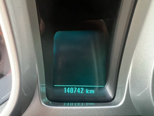 Camaro LT 手排 恆溫空調/雙前電動座椅/倒車雷達/定速巡航 原版件 定期保養  第16張相片