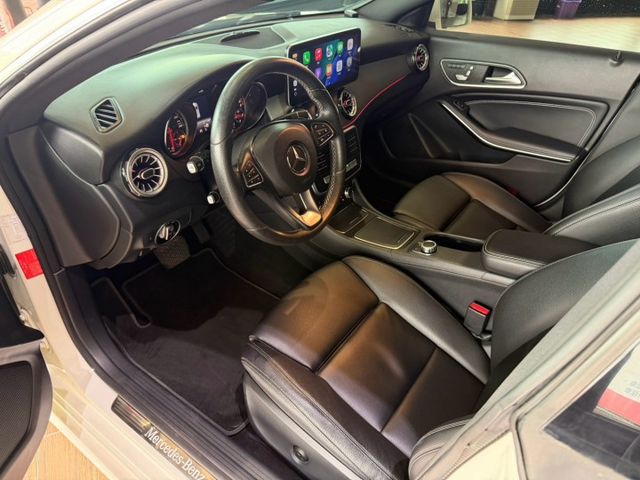 CLA200 SB 小改款 電動椅/安卓機/渦輪出風口/電尾門/氣氛燈/LED頭燈/Carplay 原版件 定期保養  第6張相片