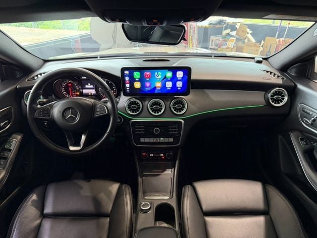 CLA200 SB 小改款 電動椅/安卓機/渦輪出風口/電尾門/氣氛燈/LED頭燈/Carplay 原版件 定期保養  第7張相片