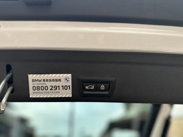 X6 40i M-Sport 5AU跟車/HUD抬顯/電尾門/全景天窗/六角儀表/環景影像 原版件 定期保養  第3張相片
