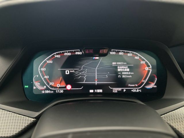 X6 40i M-Sport 5AU跟車/HUD抬顯/電尾門/全景天窗/六角儀表/環景影像 原版件 定期保養  第20張相片