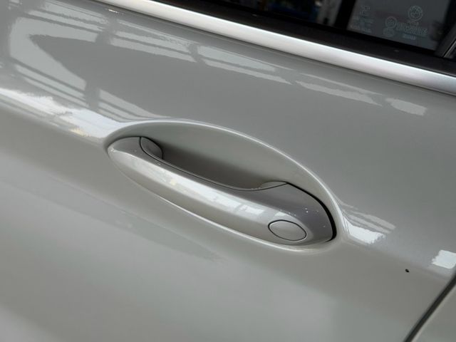 X4 20I XDrive 5AT跟車/車偏/盲點/六角儀表/鐳射頭燈/變形蟲方向盤/Carplay 定期保養  第5張相片