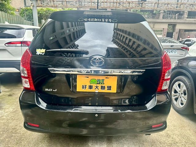 TOYOTA豐田 WISH  第4張相片