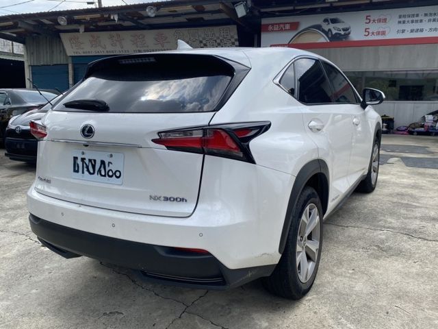 預算不用拉高，質感直接升級｜2015 LEXUS NX300h 豪華油電休旅  第7張相片