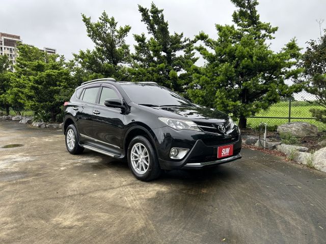 ✅RAV4 ✅2.0 E Hi ✅ECO節能模式 ✅CVT無段變速 ✅方向盤快控鍵 ✅定速巡航 ✅升級安卓機  第4張相片
