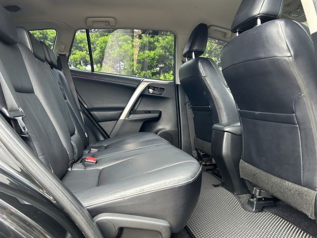 ✅RAV4 ✅2.0 E Hi ✅ECO節能模式 ✅CVT無段變速 ✅方向盤快控鍵 ✅定速巡航 ✅升級安卓機  第14張相片