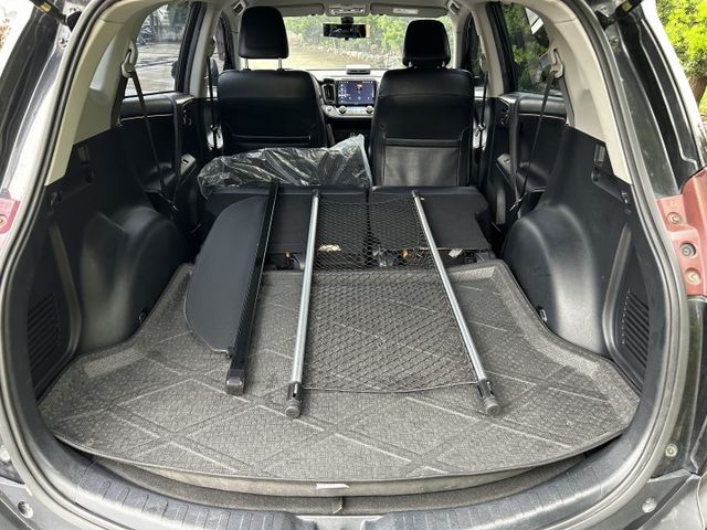 ✅RAV4 ✅2.0 E Hi ✅ECO節能模式 ✅CVT無段變速 ✅方向盤快控鍵 ✅定速巡航 ✅升級安卓機  第17張相片
