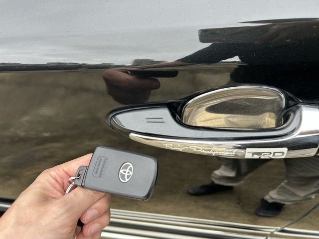 ✅RAV4 ✅2.0 E Hi ✅ECO節能模式 ✅CVT無段變速 ✅方向盤快控鍵 ✅定速巡航 ✅升級安卓機  第19張相片