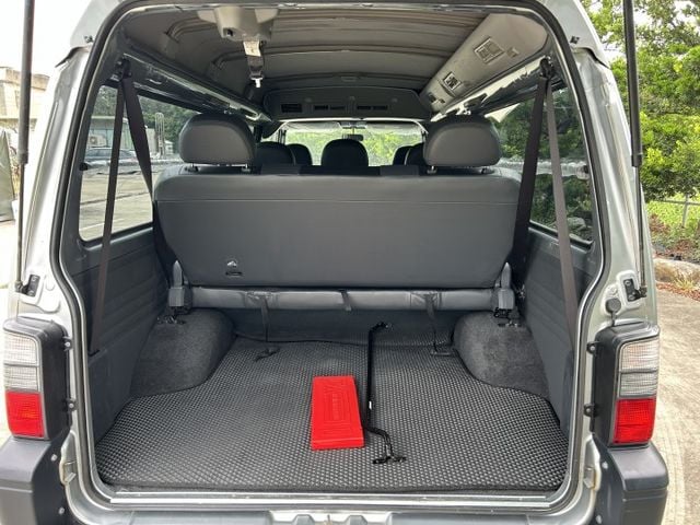✅DELICA ✅自排廂式8人座 ✅僅跑2.8萬公里 ✅盲區偵測警 ✅豐富收納空間 ✅定速巡航 ✅多功能方向盤 ✅可認證  第20張相片