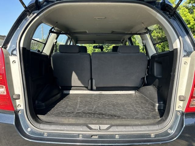 ✅Innova ✅2.0J自排 ✅雙前座安全氣囊 ✅滿足商用車需求 ✅後座座椅翻折擴裝載空間 ✅加裝行車紀錄器 ✅可認證  第17張相片