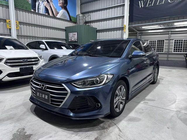 HYUNDAI現代 ELANTRA  第1張相片