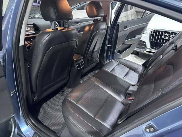 HYUNDAI現代 ELANTRA  第10張相片