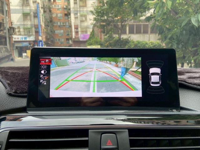 BMW/ 寶馬 3 SERIES  第21張相片