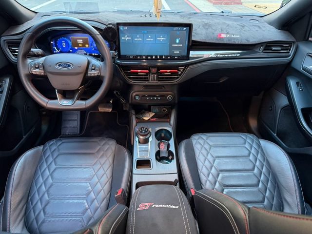 ST-Line Vignale  第6張相片