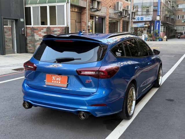ST-Line Vignale  第10張相片