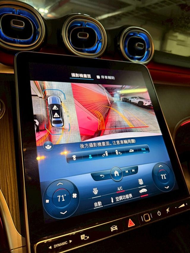 M-BENZ賓士 C300  第12張相片