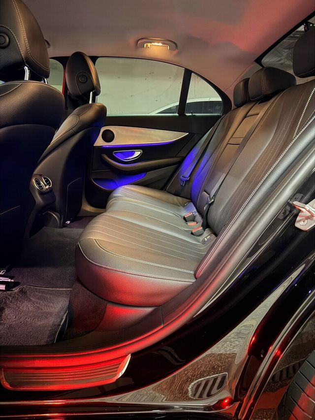 M-BENZ賓士 E220D  第8張相片